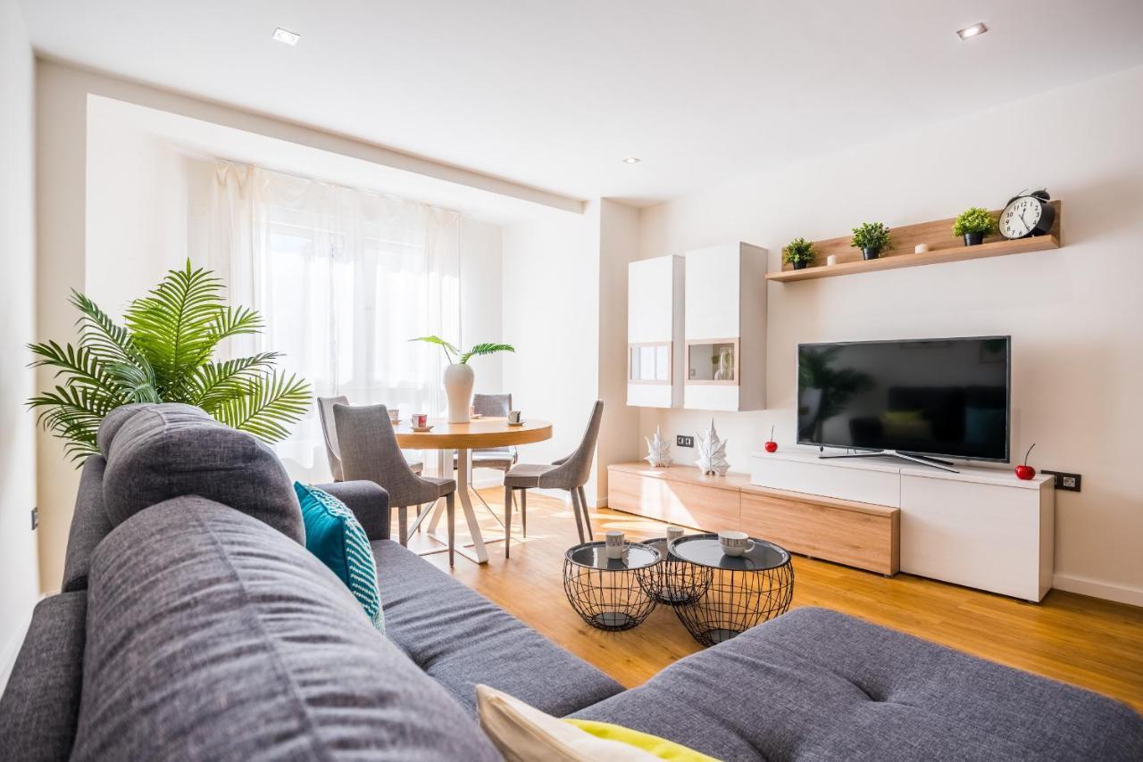 Expoholidays-Rueda Lopez Apartamento De Lujo 阿尔梅里亚 外观 照片