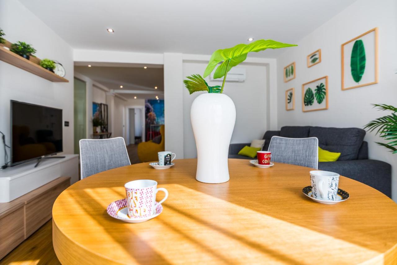 Expoholidays-Rueda Lopez Apartamento De Lujo 阿尔梅里亚 外观 照片